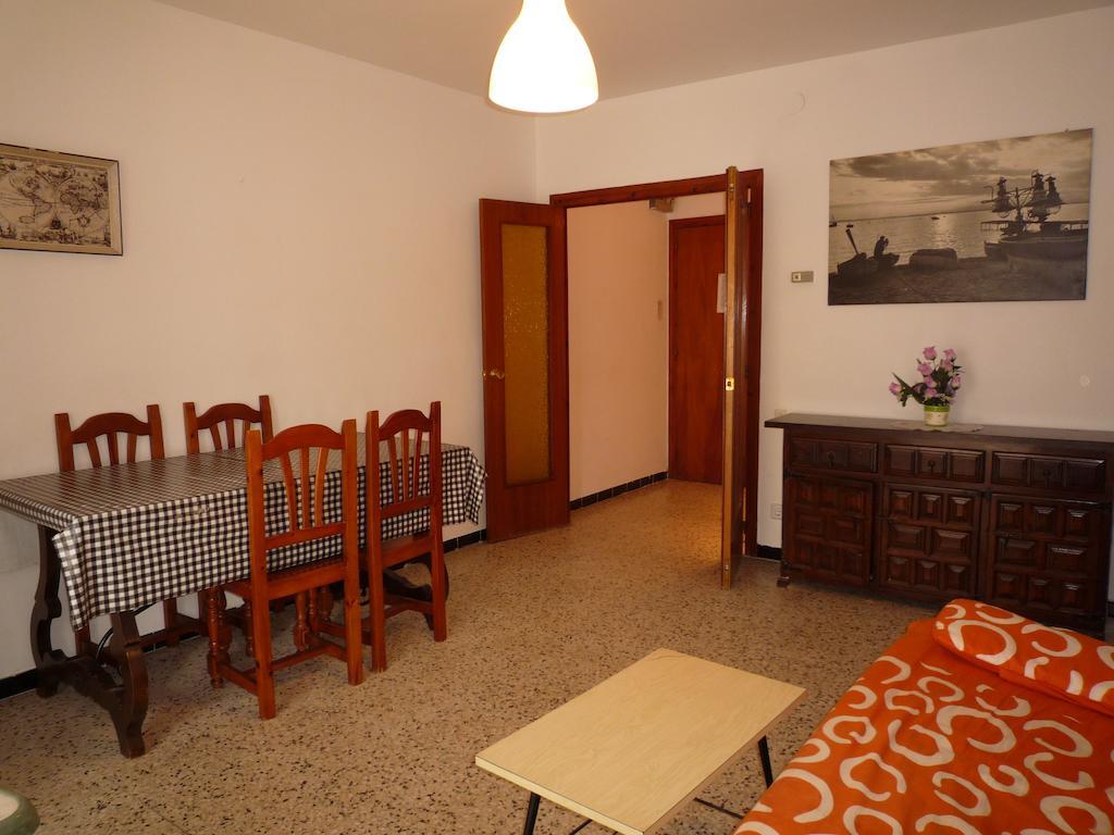 Villa Service - Apartamentos Aransol El Vendrell Pokoj fotografie